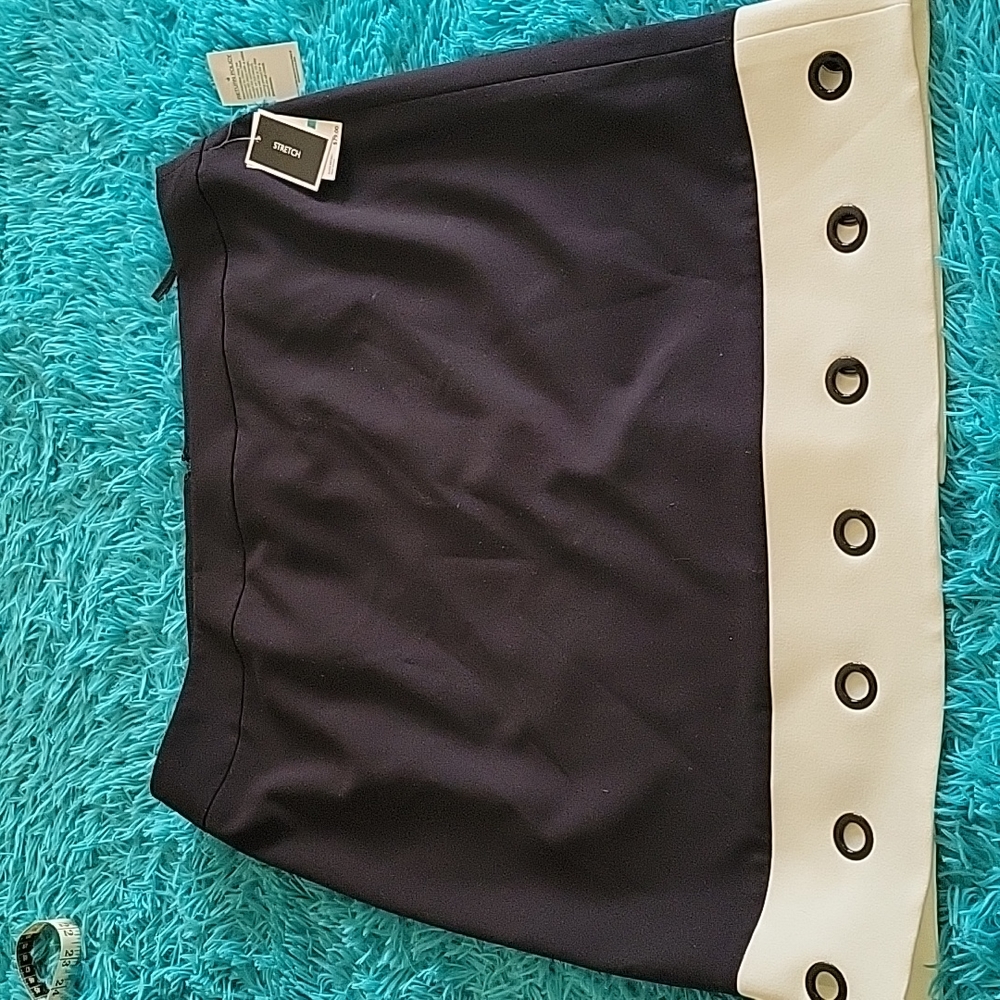 NWT Nine West skirt